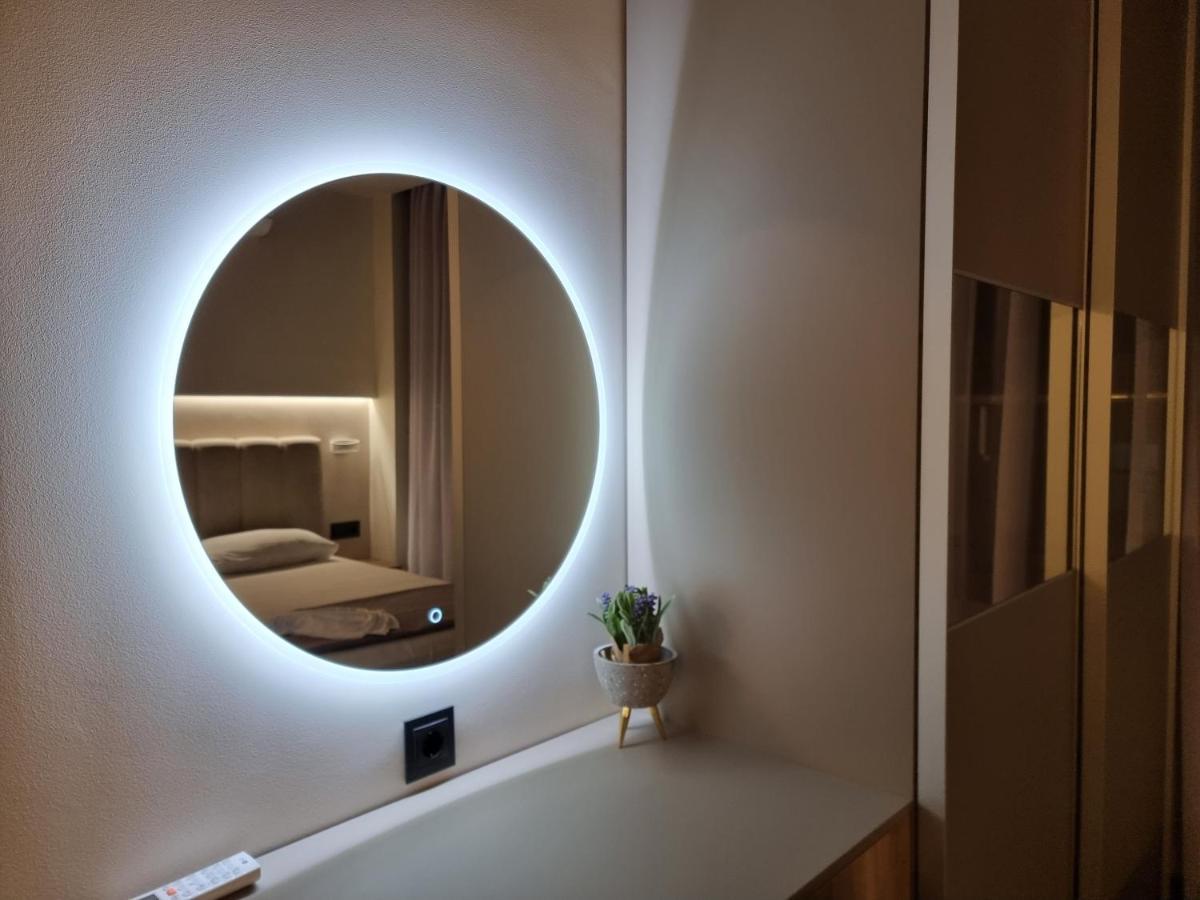 Iris City Center Premium Studio 塞萨洛尼基 外观 照片