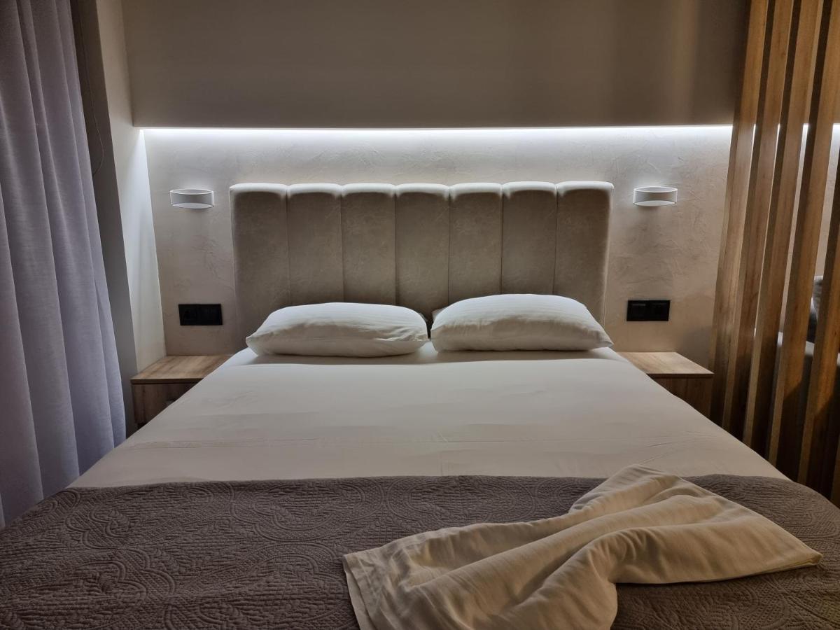 Iris City Center Premium Studio 塞萨洛尼基 外观 照片