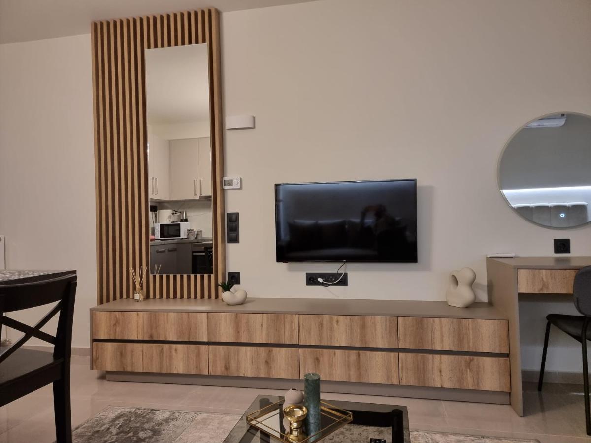 Iris City Center Premium Studio 塞萨洛尼基 外观 照片