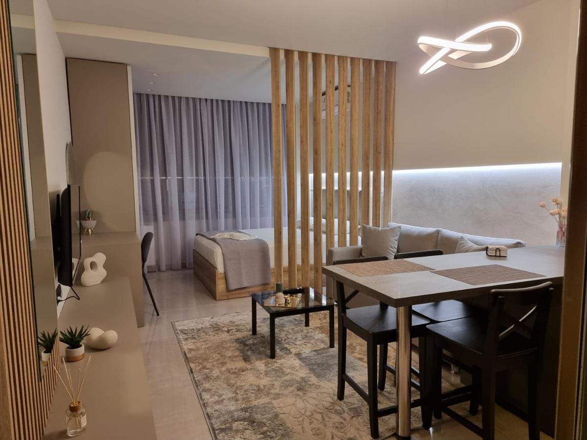 Iris City Center Premium Studio 塞萨洛尼基 外观 照片
