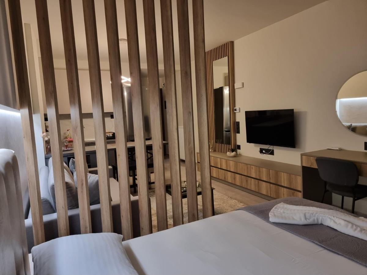 Iris City Center Premium Studio 塞萨洛尼基 外观 照片