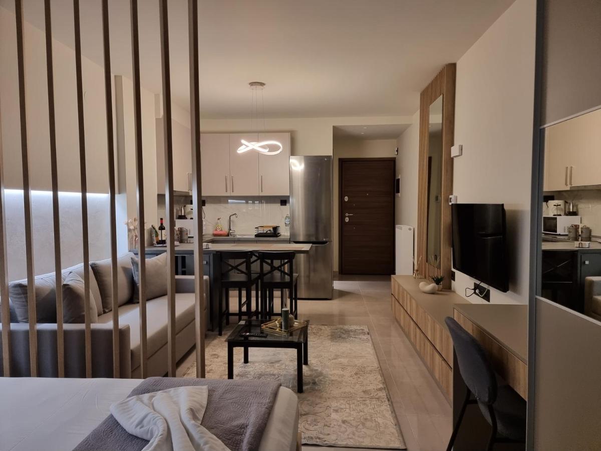 Iris City Center Premium Studio 塞萨洛尼基 外观 照片